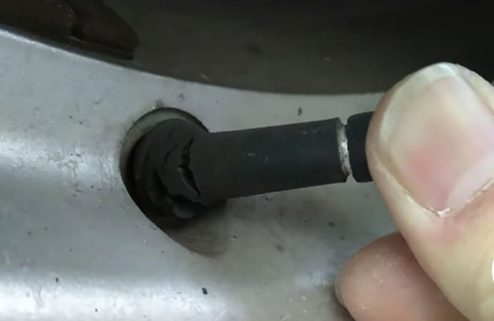 Cracked Valve Stem