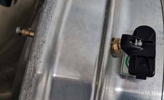 TN600 TPMS Truck Tire Valve Stem